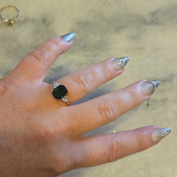 Womens zirconia rings New size 9 Lot SALE - Picture 10 of 12